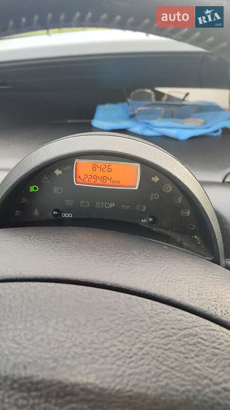 Мінівен Peugeot 807 2011 в Нетішині