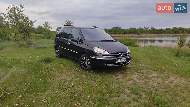 Мінівен Peugeot 807 2011 в 