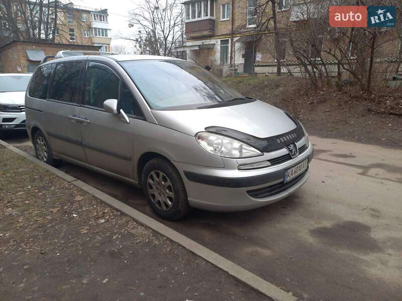 Мінівен Peugeot 807 2004 в Києві