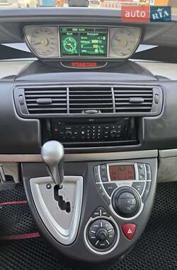 Минивэн Peugeot 807 2006 в 