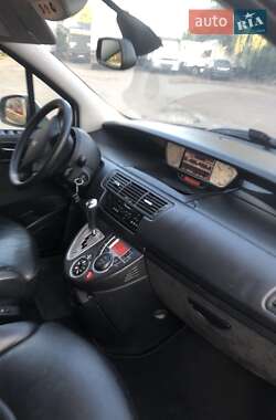 Минивэн Peugeot 807 2013 в 