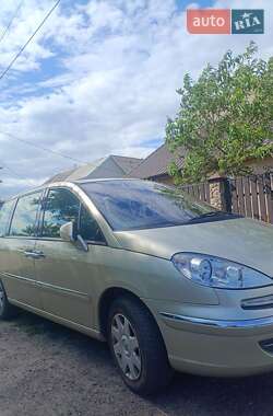 Минивэн Peugeot 807 2009 в Будятичах