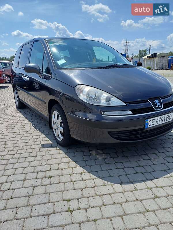 Peugeot 807