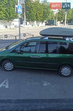 Мінівен Peugeot 807 2003 в 