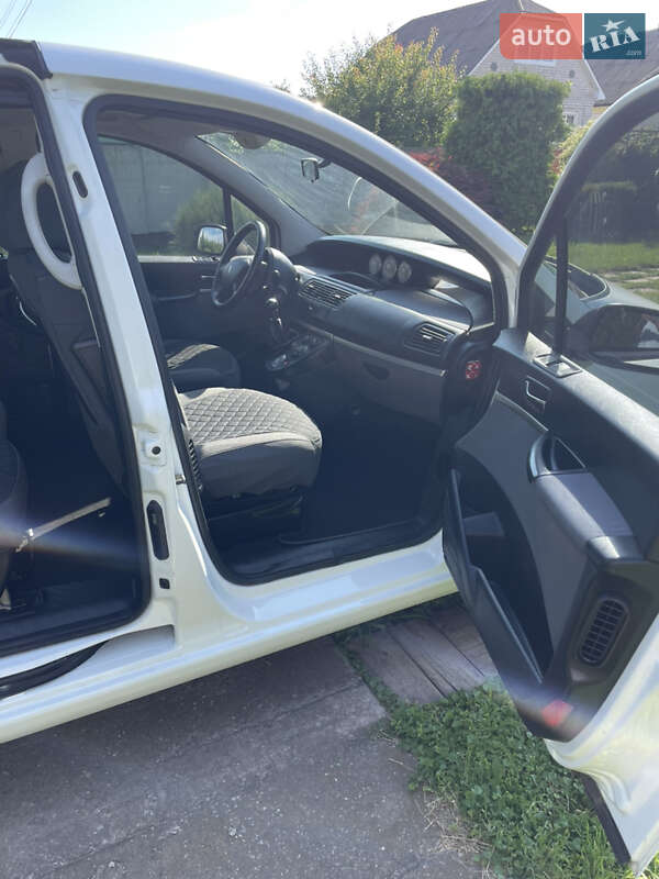 Мінівен Peugeot 807 2008 в Прилуках