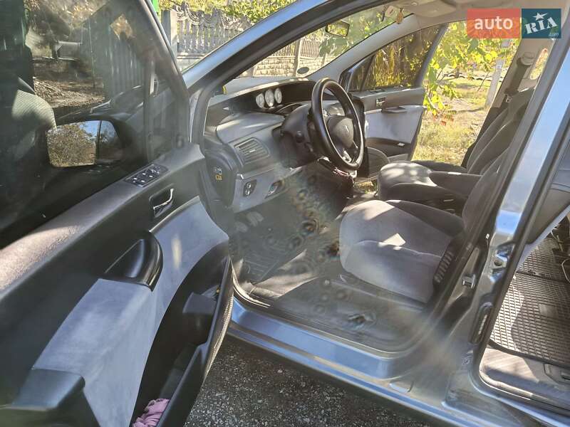 Мінівен Peugeot 807 2008 в Новомосковську фото 8 Мінівен Peugeot 807 2008 в Новомосковську