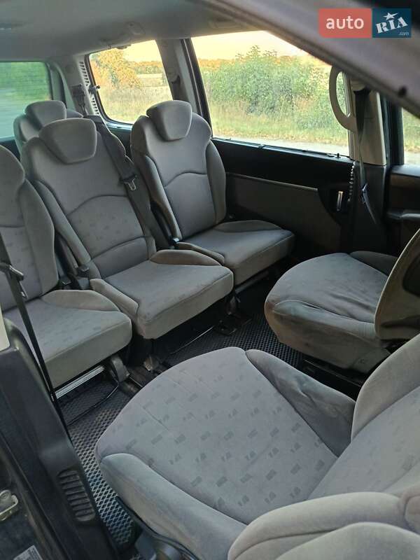 Мінівен Peugeot 807 2003 в Звенигородці