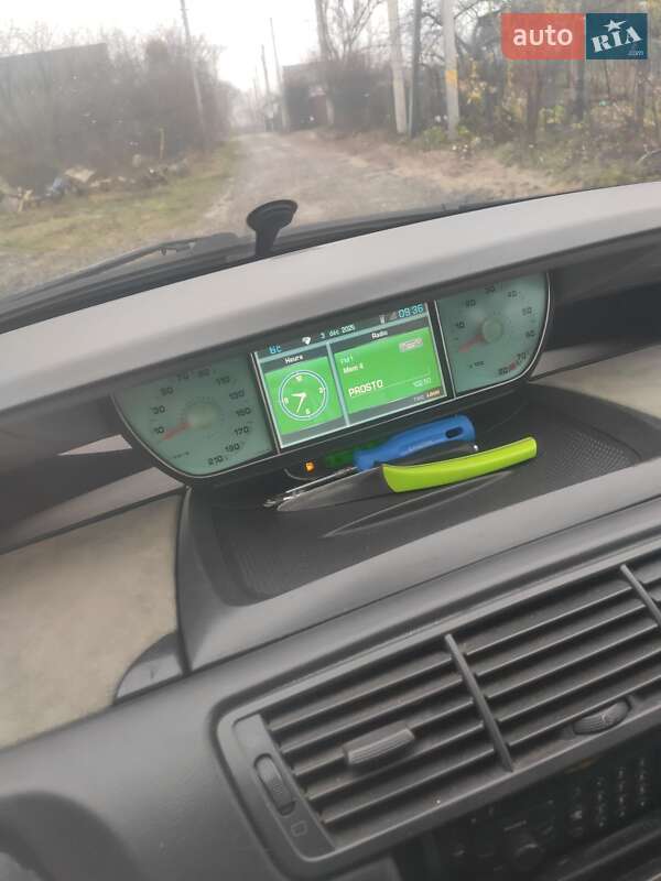 Минивэн Peugeot 807 2004 в Вышгороде фото 15 Минивэн Peugeot 807 2004 в Вышгороде