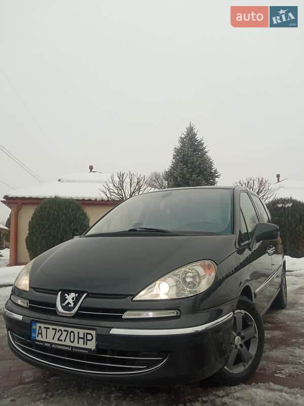 Peugeot 807 2012