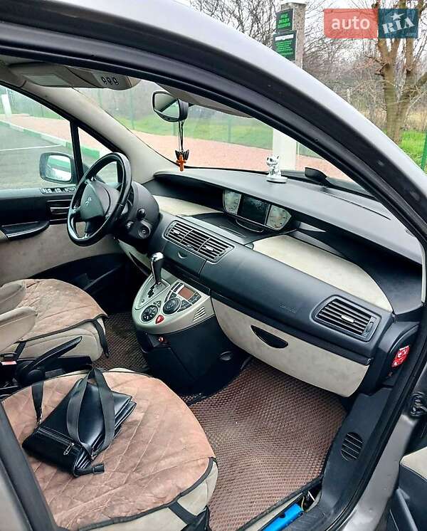 Минивэн Peugeot 807 2009 в Каменском фото 2 Минивэн Peugeot 807 2009 в Каменском