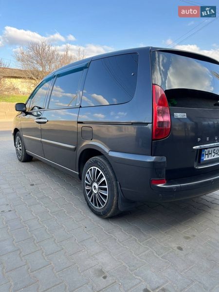 Минивэн Peugeot 807 2006 в Березовке