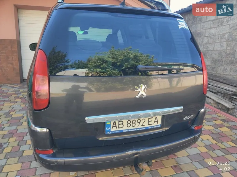 Peugeot 807 2011