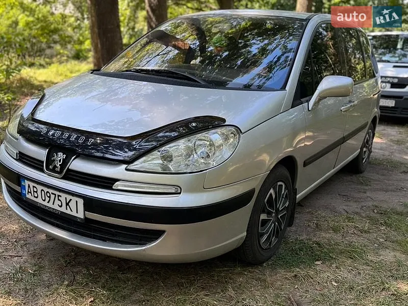 Peugeot 807 2003