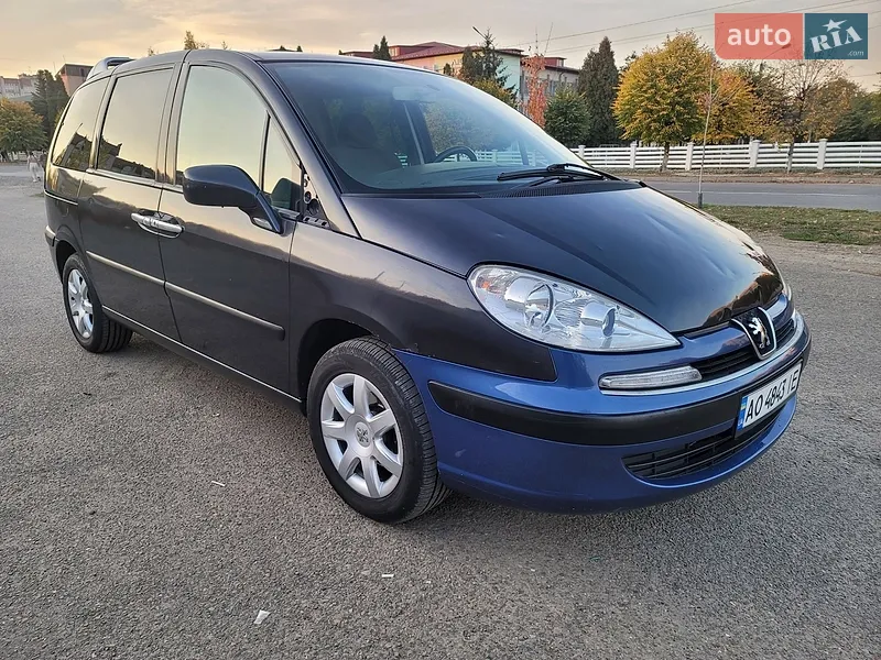 Peugeot 807 2004