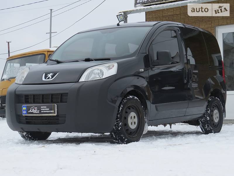 Peugeot Bipper пасс. 2011 года