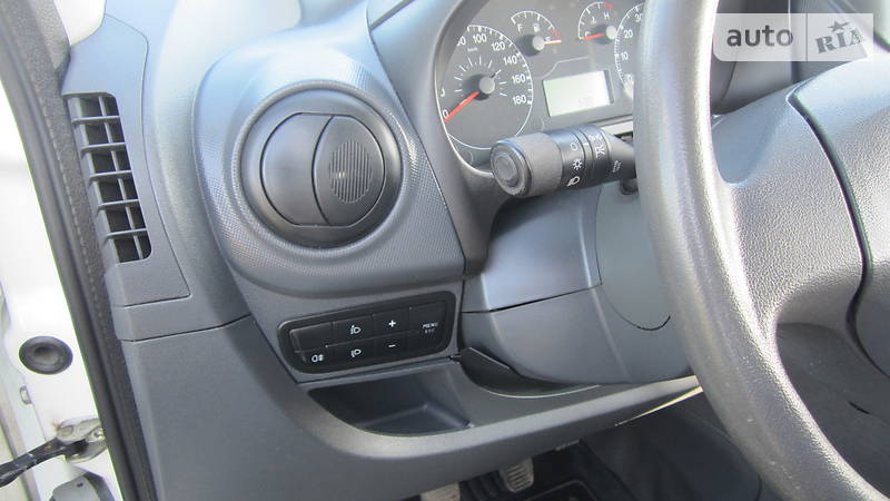 Мінівен Peugeot Bipper 2008 в Львові