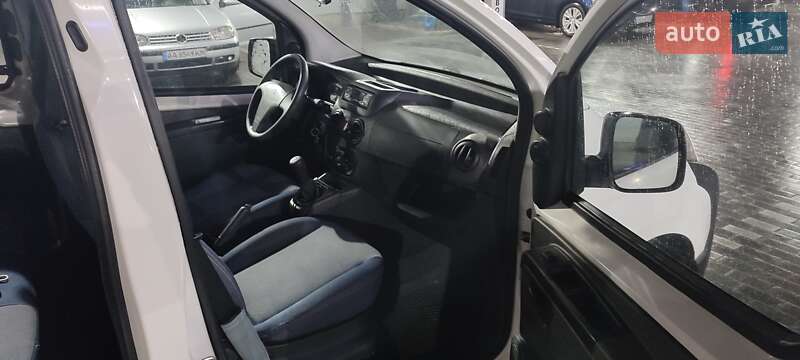 Універсал Peugeot Bipper 2010 в Києві
