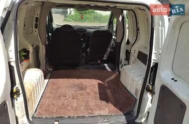 Вантажний фургон Peugeot Bipper 2008 в 