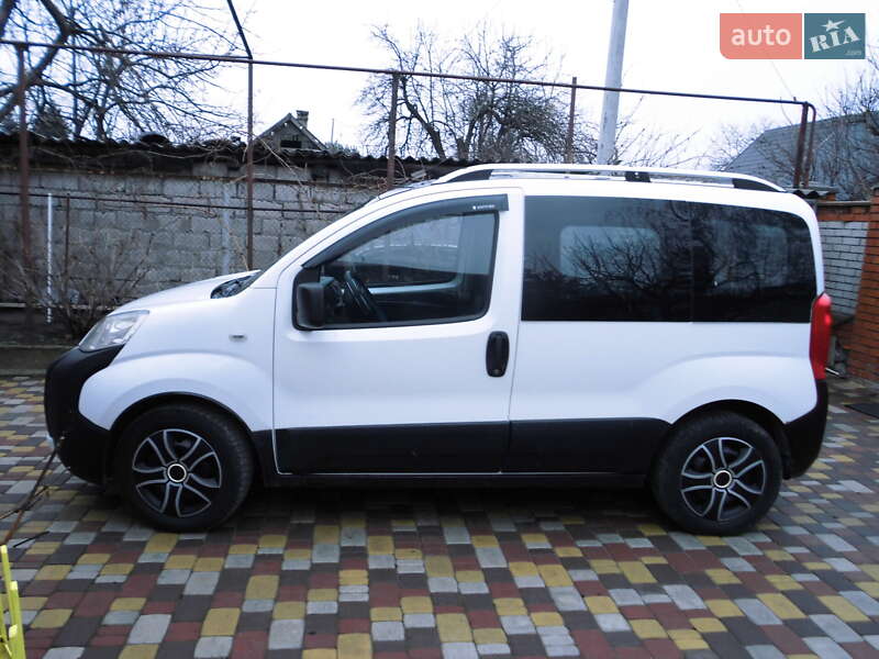 Мінівен Peugeot Bipper 2009 в Запоріжжі