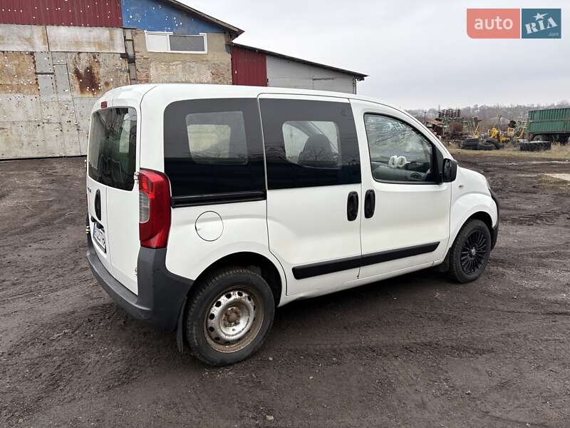 Мінівен Peugeot Bipper 2010 в Чугуєві