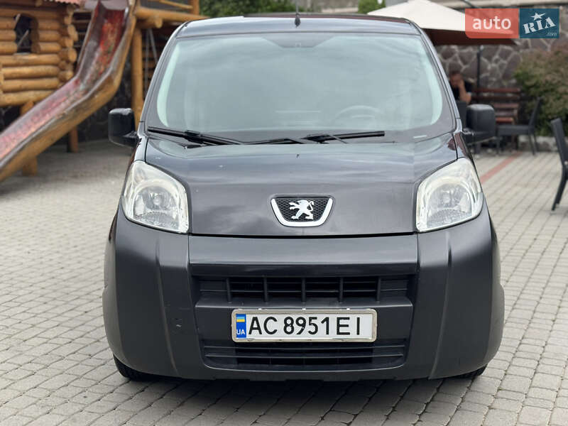 Вантажний фургон Peugeot Bipper 2014 в Іршаві