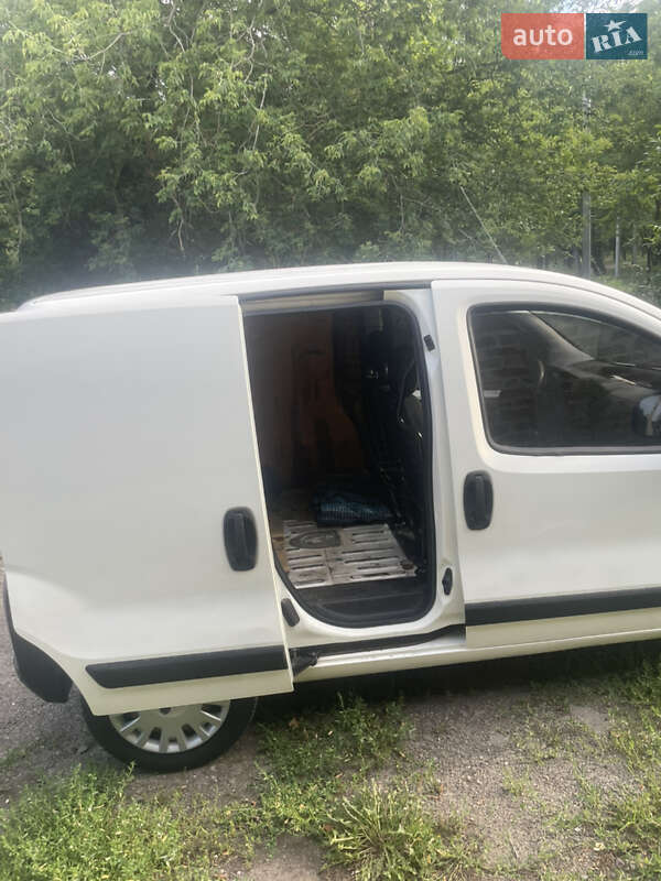 Вантажний фургон Peugeot Bipper 2012 в Харкові