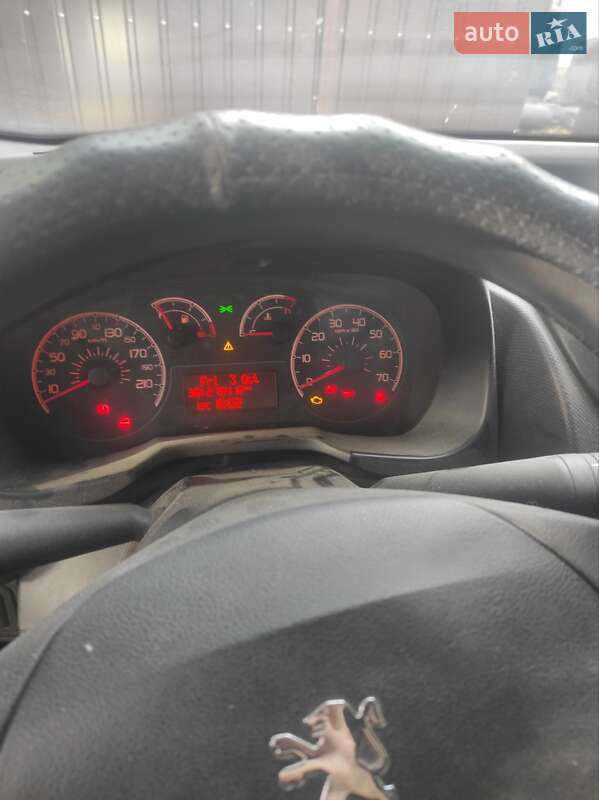 Грузовой фургон Peugeot Bipper 2011 в Днепре фото 5 Грузовой фургон Peugeot Bipper 2011 в Днепре