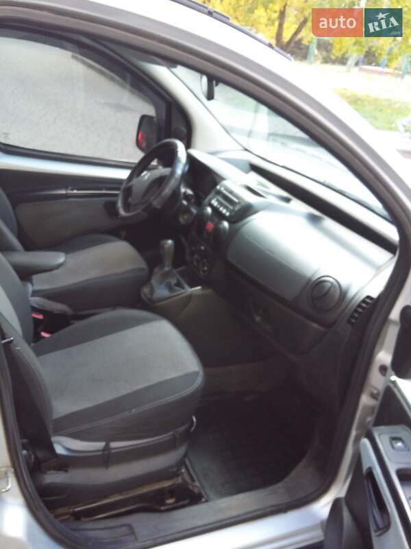 Минивэн Peugeot Bipper 2011 в Львове фото 4 Минивэн Peugeot Bipper 2011 в Львове