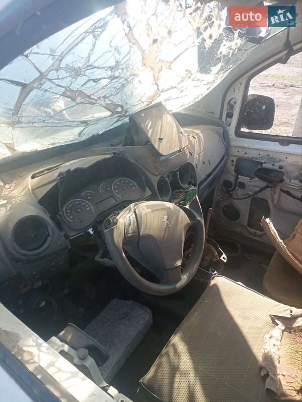 Грузовой фургон Peugeot Bipper 2012 в Белозерке