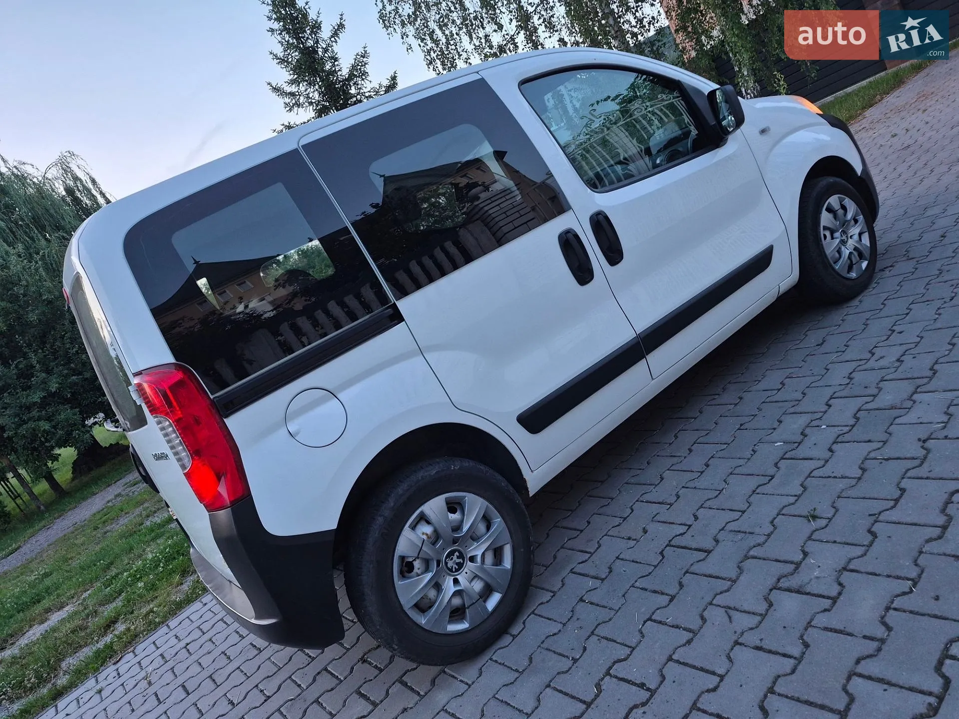2010 Peugeot Bipper - мініатюра 10