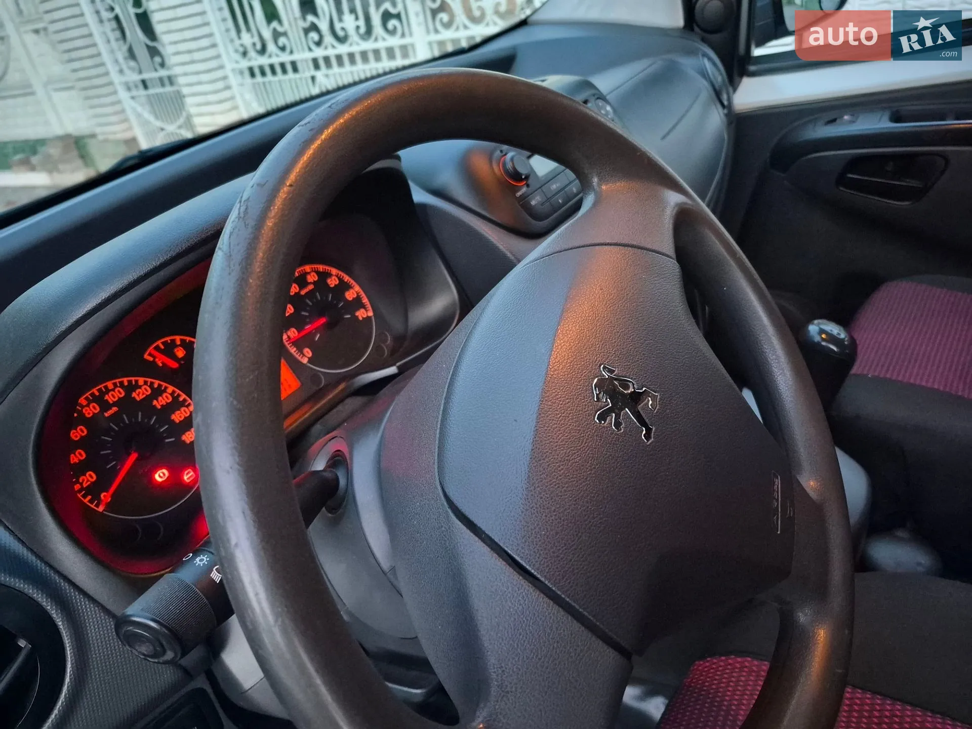 2010 Peugeot Bipper - мініатюра 36