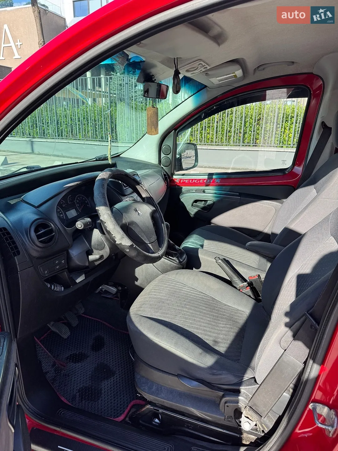 2010 Peugeot Bipper - мініатюра 15
