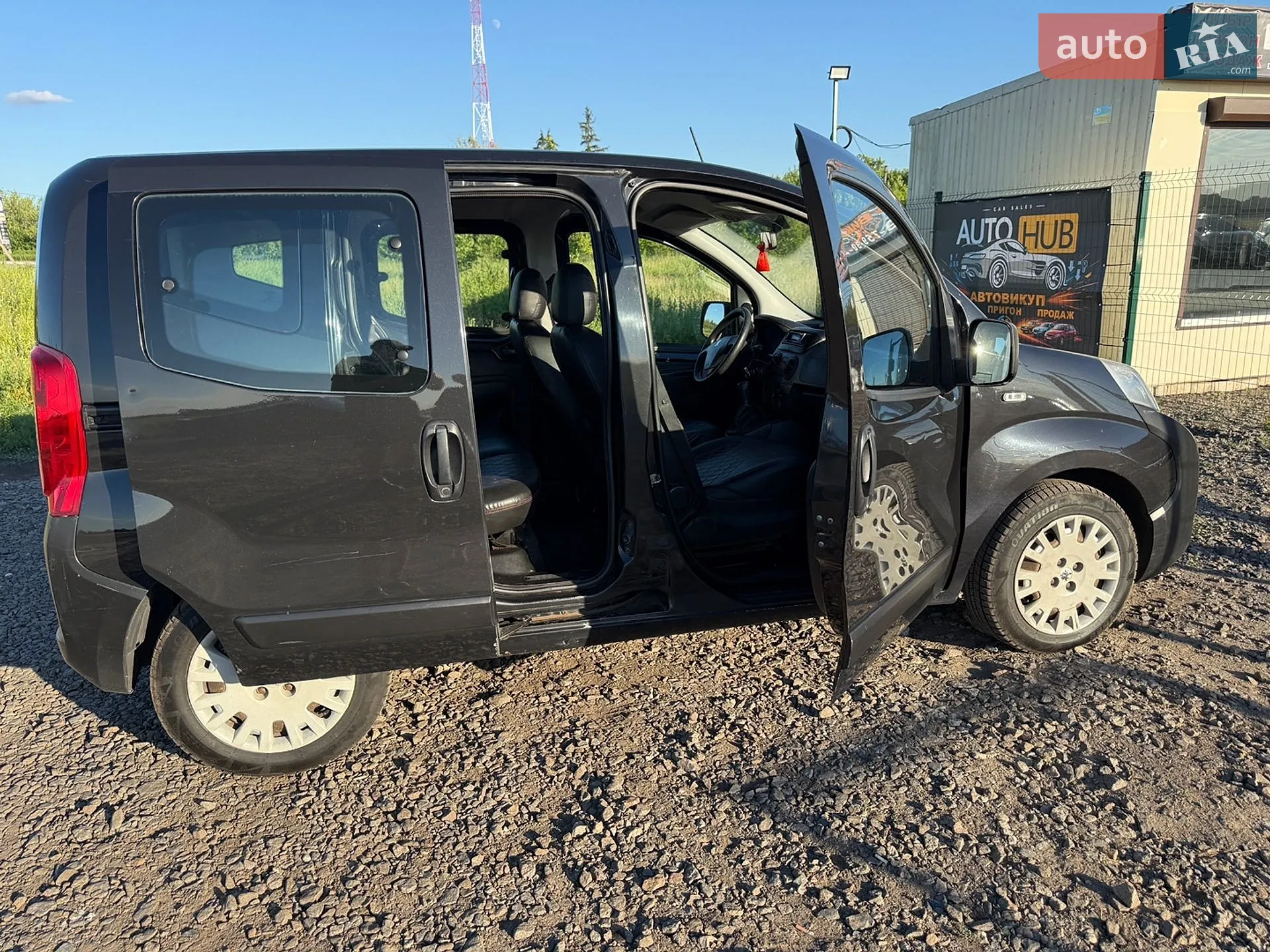 2011 Peugeot Bipper - мініатюра 9