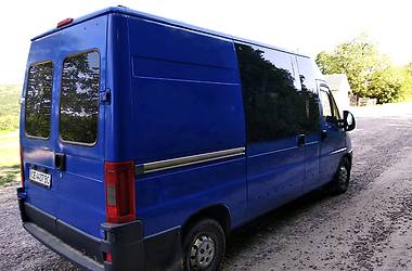 Вантажопасажирський фургон Peugeot Boxer 2004 в Чернівцях