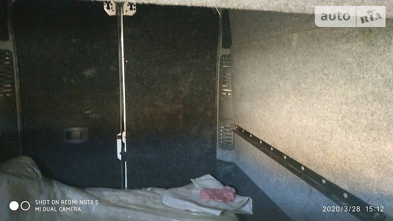 Вантажопасажирський фургон Peugeot Boxer 2008 в Сторожинці