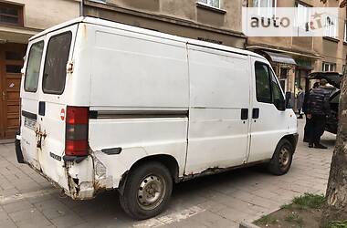 Грузопассажирский фургон Peugeot Boxer 2000 в Львове