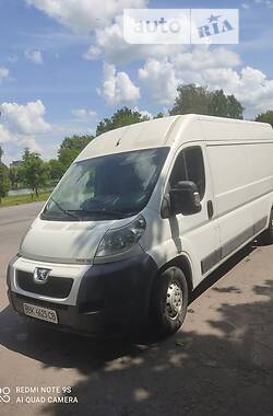 Грузовой фургон Peugeot Boxer 2013 в Ровно