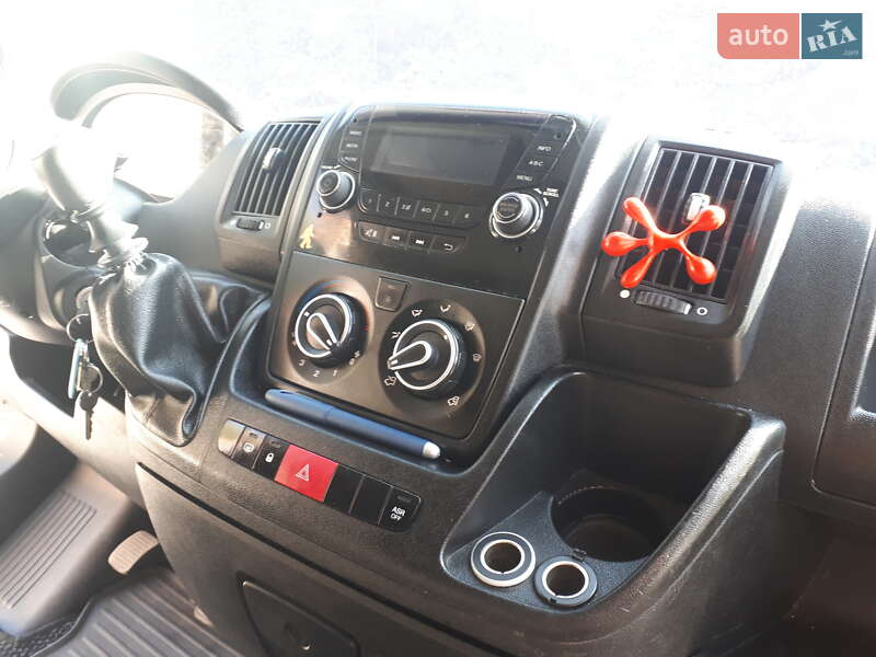 Тентованый Peugeot Boxer 2015 в Дубно