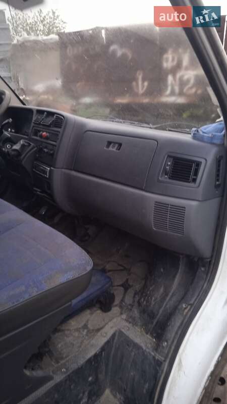 Микроавтобус Peugeot Boxer 2001 в Беляевке