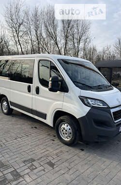 Другие автобусы Peugeot Boxer 2016 в Киеве