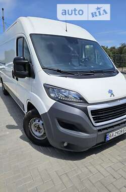 Грузопассажирский фургон Peugeot Boxer 2017 в Кропивницком