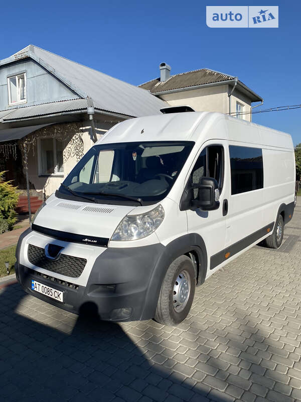 Другие грузовики Peugeot Boxer 2008 в Снятине