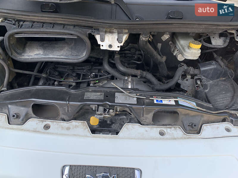 Грузопассажирский фургон Peugeot Boxer 2012 в Киеве фото 15 Грузопассажирский фургон Peugeot Boxer 2012 в Киеве