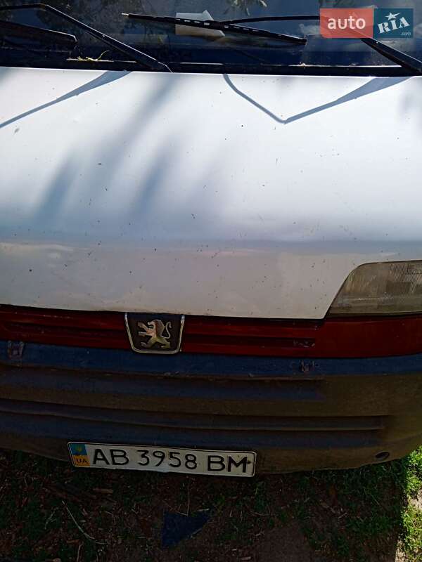 Мікроавтобус Peugeot Boxer 1999 в Теофіполі