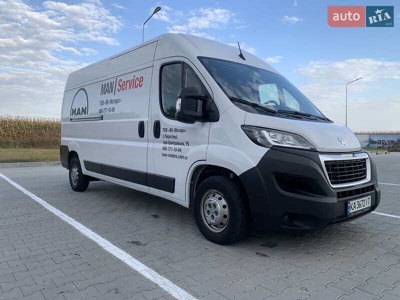 Вантажний фургон Peugeot Boxer 2022 в Хмельницькому