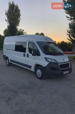 Микроавтобус Peugeot Boxer 2017 в Турке
