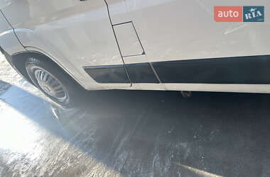 Грузовой фургон Peugeot Boxer 2006 в 