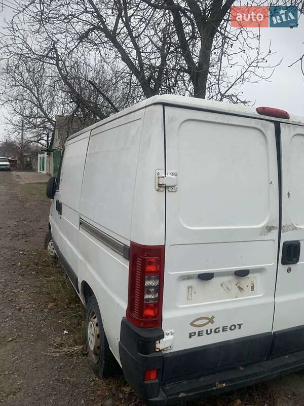 Грузовой фургон Peugeot Boxer 2005 в Тальном