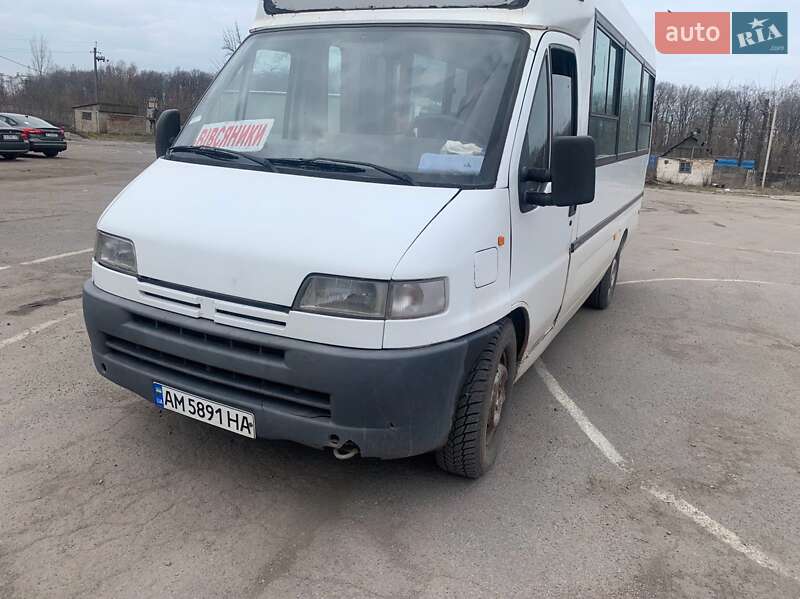 Міський автобус Peugeot Boxer 2001 в Козятині