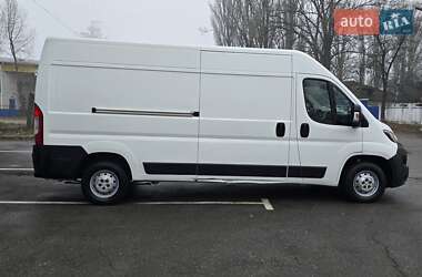 Грузопассажирский фургон Peugeot Boxer 2021 в 